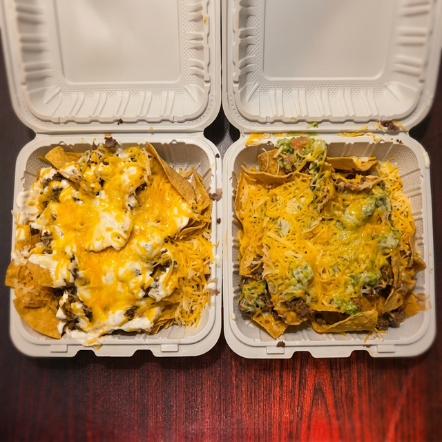Nachos Deluxe.